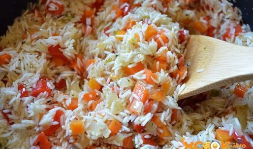 паэлья с мидиями