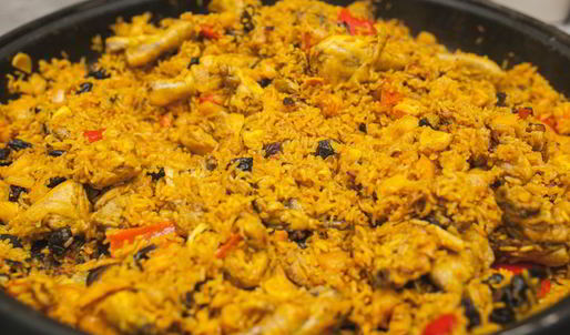 паэлья с морепродуктами и цыпленком