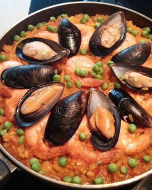 Паэлья с морепродуктами по-русски