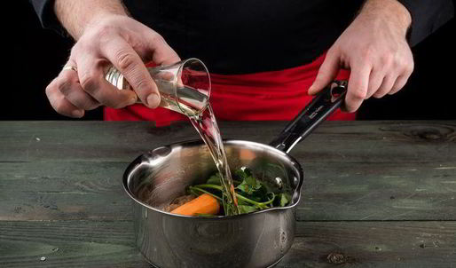 плов из красного и бурого риса с креветками