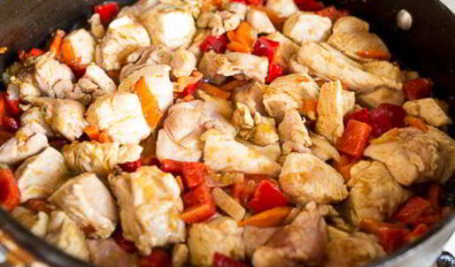 плов из курицы со сладким перцем