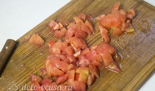 плов с говядиной и помидорами