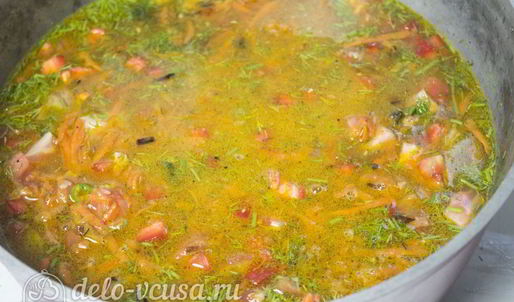 плов с говядиной и помидорами