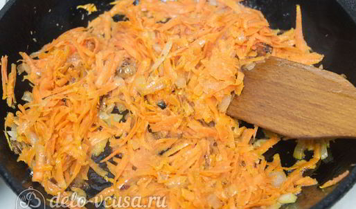 плов с говядиной и помидорами