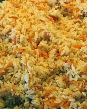 Золотистый плов с курицей