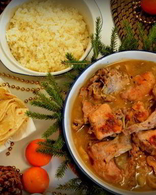 Фрикасе из кролика с рисом и лепешками