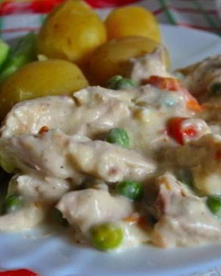 Рецепт фрикасе из кролика в винном соусе