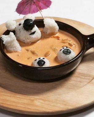 Фрикасе из курицы с рисовым медвежонком