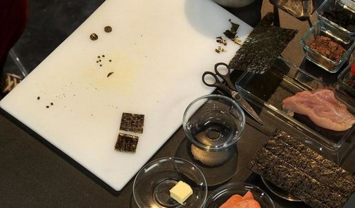 фрикасе из курицы с рисовым медвежонком