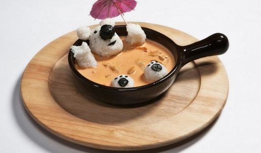 фрикасе из курицы с рисовым медвежонком