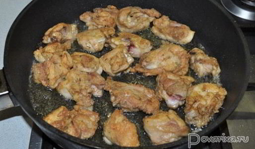 фрикасе из курицы в сырном соусе