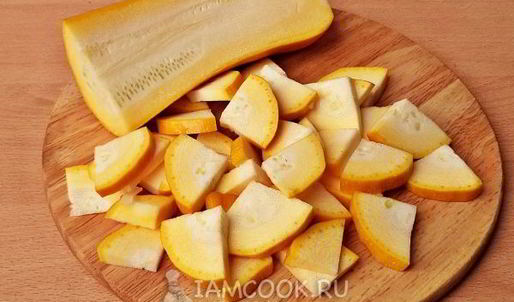 овощное рагу с фаршем и кабачками