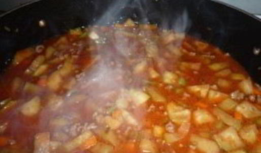 овощное рагу с фаршем