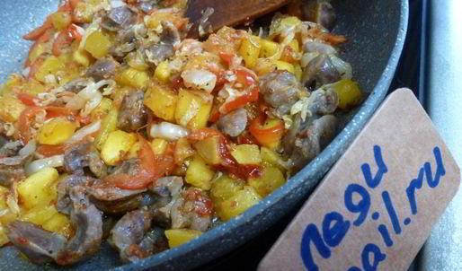 овощное рагу с куриными желудками