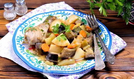 овощное рагу с курицей в мультиварке