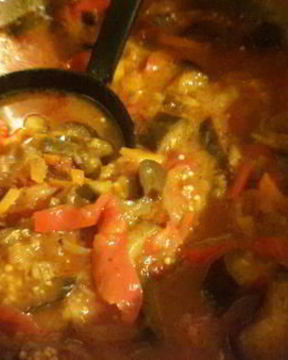 Рагу из баклажан с перцем