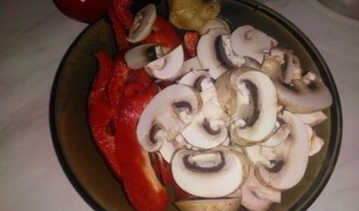 рисовая лапша с овощами и мясом