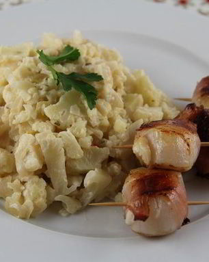 Морские гребешки в беконе