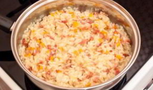 ризотто с беконом и болгарским перцем