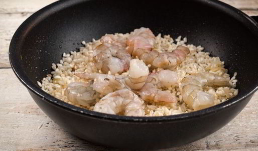 ризотто с креветками и мидиями