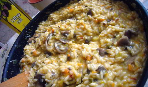 ризотто с шампиньонами и овощами