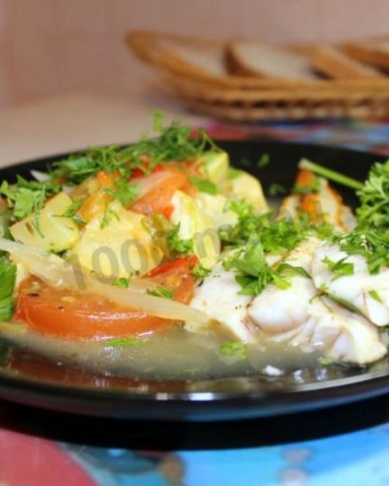 Рецепт филе минтая в духовке с овощами запеченное