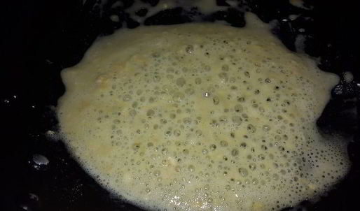 кальмары в кляре с постно-чесночным соусом