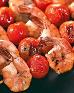 Креветки на шпажках с соусом терияки