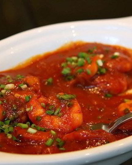 Рецепт креветок с каперсами и томатным соусом