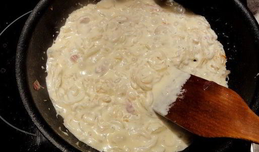 линь в сметане запеченный в фольге с рисом и жареными рыжиками