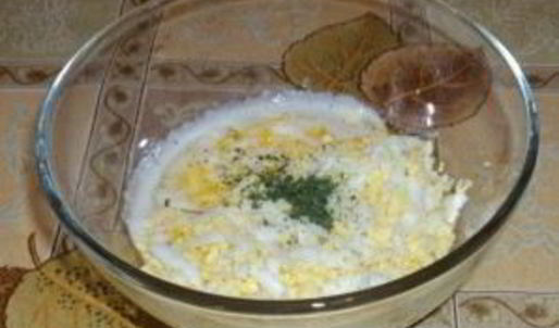 рыба отварная с соусом польским