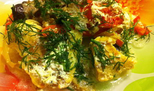 рыба с баклажанами в горшочках