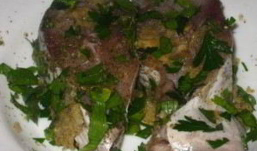 рыба, жаренная в яйце