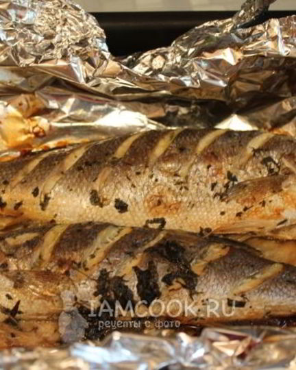 Рецепт сибаса, запеченного с каперсами