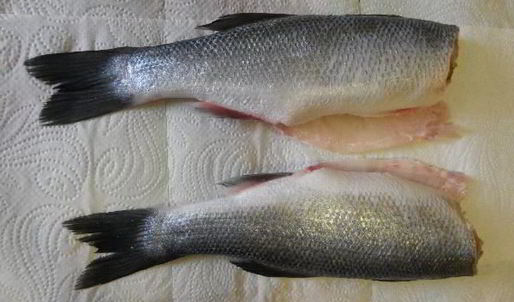 сибас жареный с миндалем