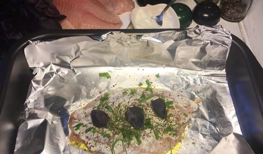 тилапия с базиликом