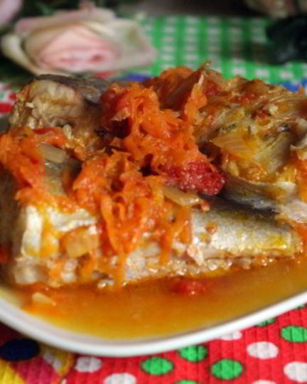 Рецепт тушеного хека с овощами