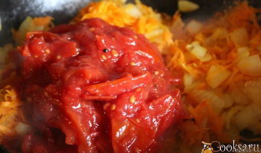 тушеный хек с овощами