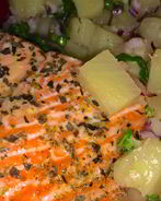 Запеченная семга с ананасовой сальсой