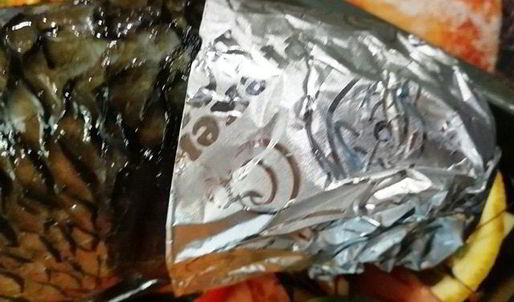 запеченный белый амур с овощами