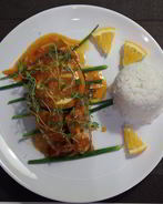 Запеченный лосось в апельсиновом соусе