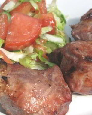 Ароматный шашлык на гранатовом соке