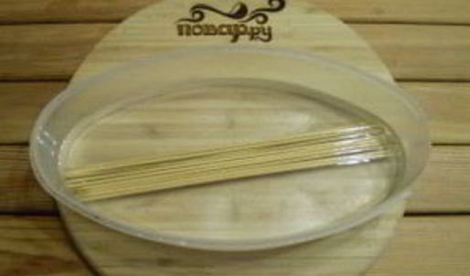 куриные шашлычки на шпажках в духовке для детей