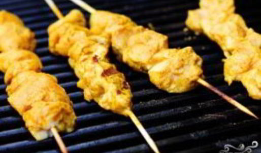 куриные шашлычки с арахисовым соусом