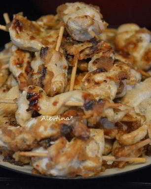 Куриные шашлычки Satay