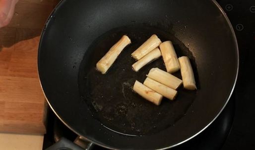 шашлык из баранины с айвой