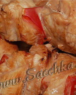 Шашлык из индейки в кефирном маринаде