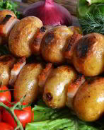 Шашлык из картофеля с салом