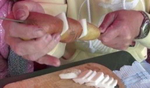 шашлык из картофеля с салом