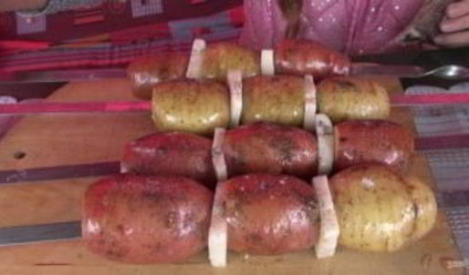 шашлык из картофеля с салом